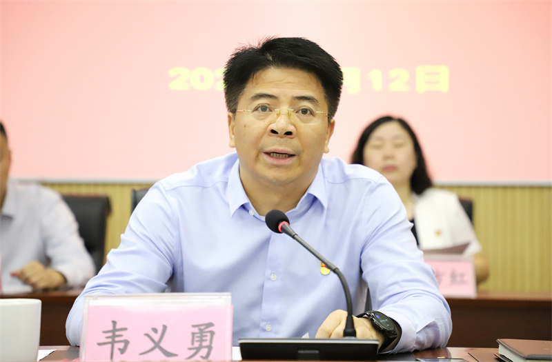 集團副總經理韋義勇講話 （拍攝：柒紅）.jpg